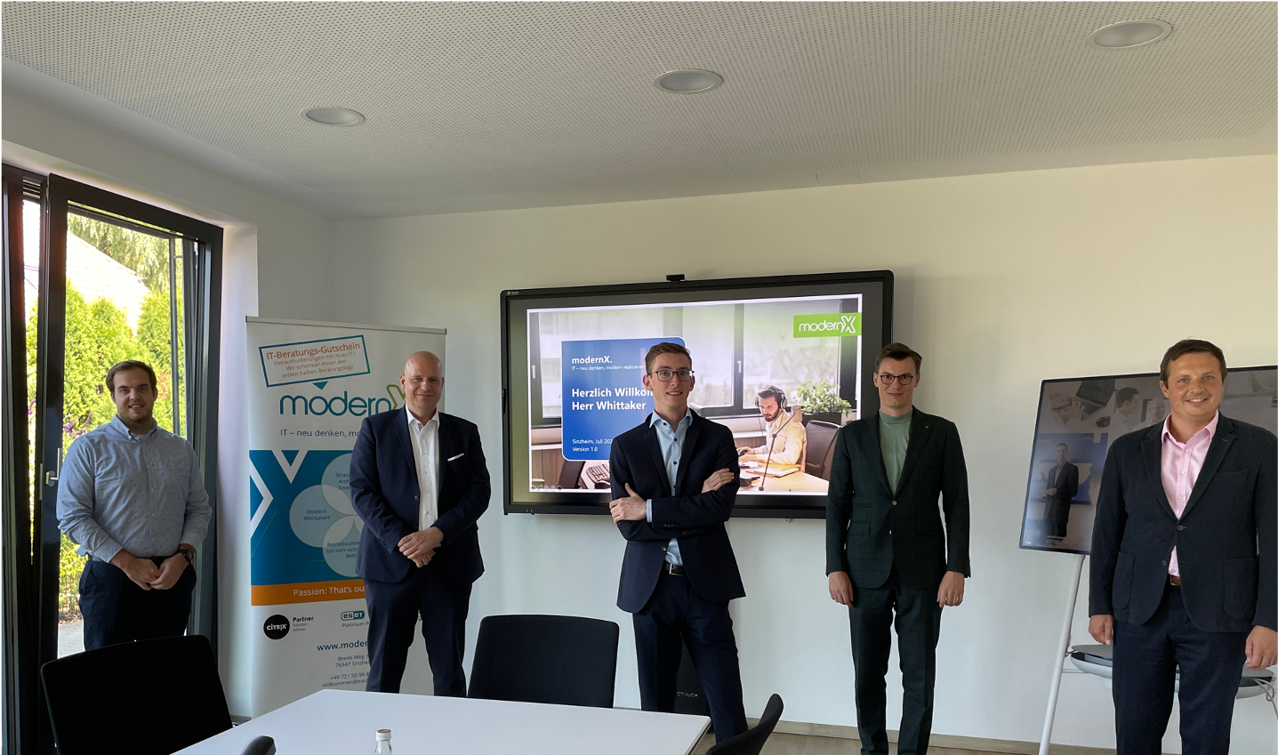 Kai Whittaker MdB zu Gast bei der modernX